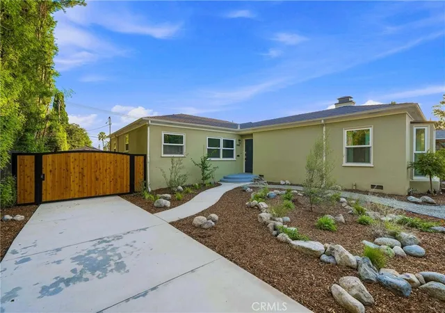Photo 4 of Single family home for sale at 1770 1772 Paloma St, Pasadena, CA 91104 | MLS# MB26171171 | Listing updated on 2026-09-25