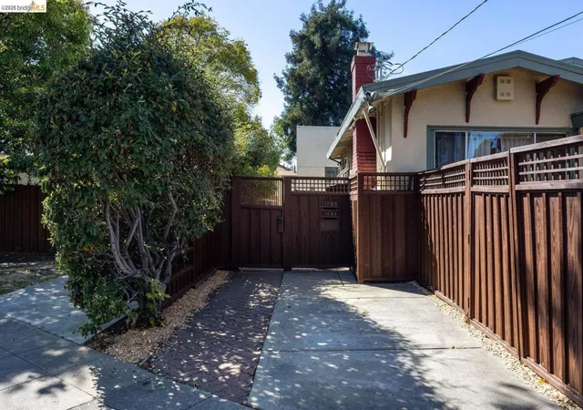 Photo 1 of Single family home for sale at 1269 Hopkins St, Berkeley, CA 94702 | MLS# 41147279 | Listing updated on 2026-09-15