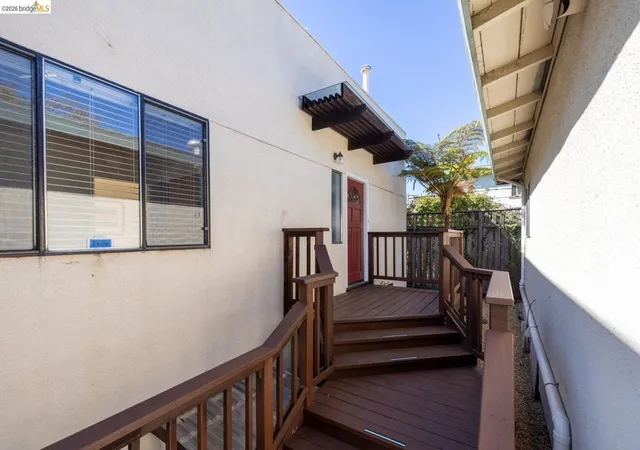 Photo 3 of Single family home for sale at 1269 Hopkins St, Berkeley, CA 94702 | MLS# 41147279 | Listing updated on 2026-09-15