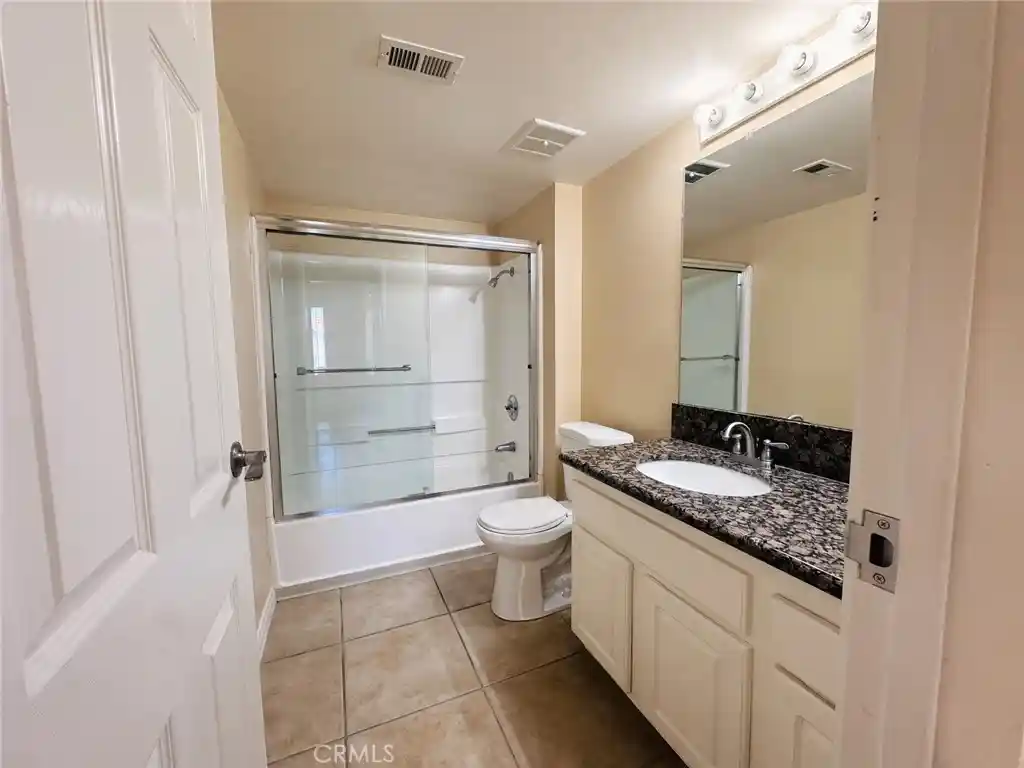 Listing Photo 16 - Condo for sale in 43376 Cook located at 43376 Cook, Palm Desert, CA 92211 - Unit #28