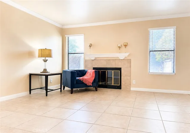 Listing Photo 5 - Condo for sale in building located at 43376 Cook, Palm Desert, CA 92211 - Unit #28