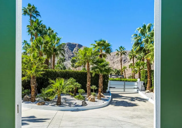Photo 4 of Single family home for sale at 70288 Pecos Rd, Rancho Mirage, CA 92270 | MLS# 219152350PS | Listing updated on 2026-10-03