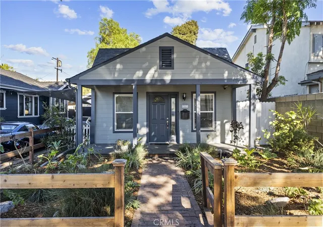 Single family home for sale at 752 Loma, Long Beach, CA 90804 | MLS# SR26194688