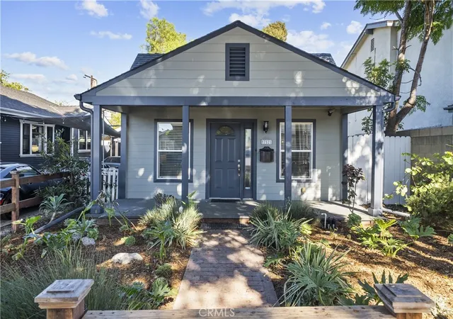Photo 3 of Single family home for sale at 752 Loma, Long Beach, CA 90804 | MLS# SR26194688 | Listing updated on 2026-09-14