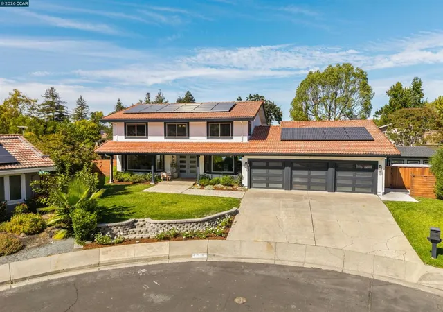 Photo 2 of Sale Pending at 3318 Cottingham Ct, Walnut Creek, CA 94598 | MLS# 41147320 | Listing updated on 2026-09-15