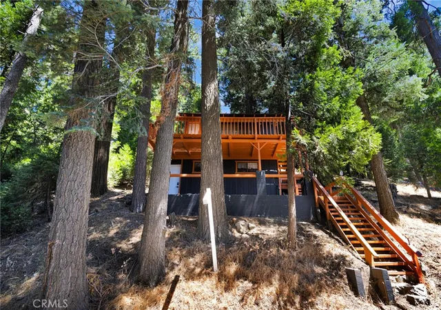 Photo 3 of Single family home for sale at 739 Lake, Skyforest, CA 92385 | MLS# HD26190959 | Listing updated on 2026-09-14