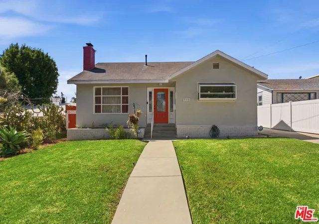 Photo 1 of Single family home for sale at 332 E Plymouth St, Inglewood, CA 90302 | MLS# 26869975 | Listing updated on 2026-09-14