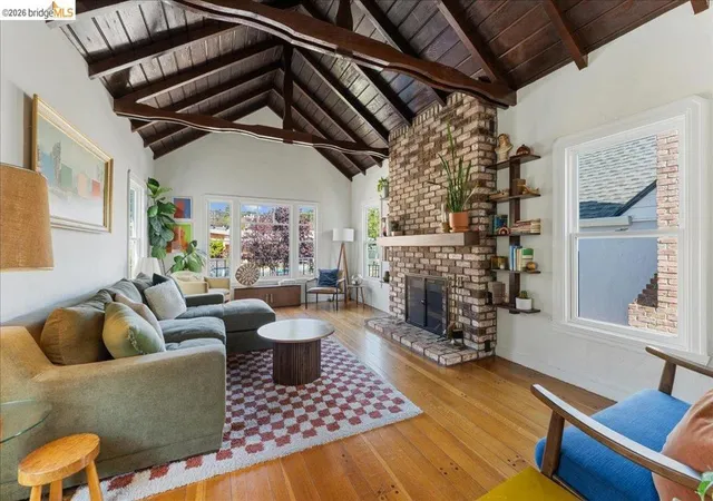Photo 3 of Single family home for sale at 5327 Brann St, Oakland, CA 94619 | MLS# 41147334 | Listing updated on 2026-09-15