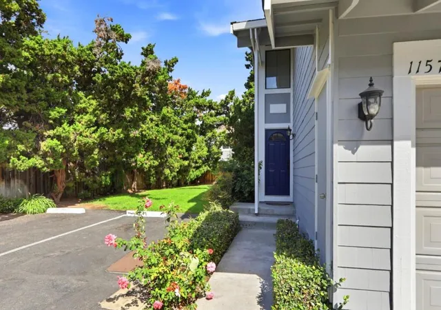 Photo 4 of Townhouse for sale at 1157 Illiad Ct, San Jose, CA 95118 | MLS# ML82060263 | Listing updated on 2026-09-16
