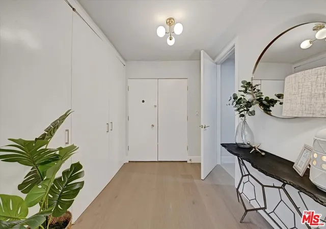 Listing Photo 4 - Condo for sale in Sierra Terrace located at 7560 Hollywood Blvd, Los Angeles, CA 90046 - Unit #106