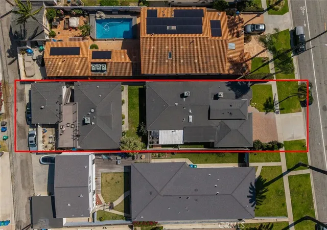 Photo 3 of Multi family home for sale at 3622 Pacific, Long Beach, CA 90807 | MLS# PW26195658 | Listing updated on 2026-10-07