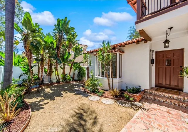 Photo 4 of Single family home for sale at 6532 Via Siena, Rancho Palos Verdes, CA 90275 | MLS# OC26195545 | Listing updated on 2026-10-04