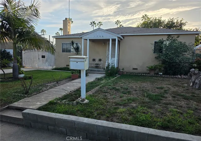 Photo 1 of Single family home for sale at 1906 S Broadway, Santa Ana, CA 92707 | MLS# PW26195694 | Listing updated on 2026-09-15