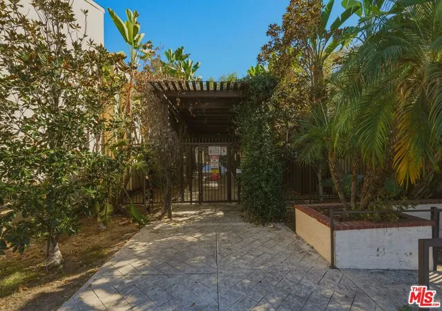 Photo 3 of Condo for sale at 18350 Hatteras St #250, Tarzana, CA 91356 | MLS# 26984889 | Listing updated on 2026-09-15