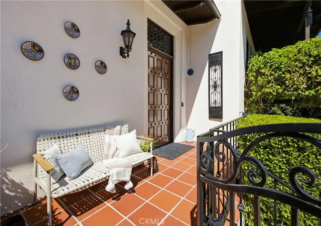 Photo 3 of Single family home for sale at 709 Via Del Monte, Palos Verdes Estates, CA 90274 | MLS# SB26195754 | Listing updated on 2026-09-27