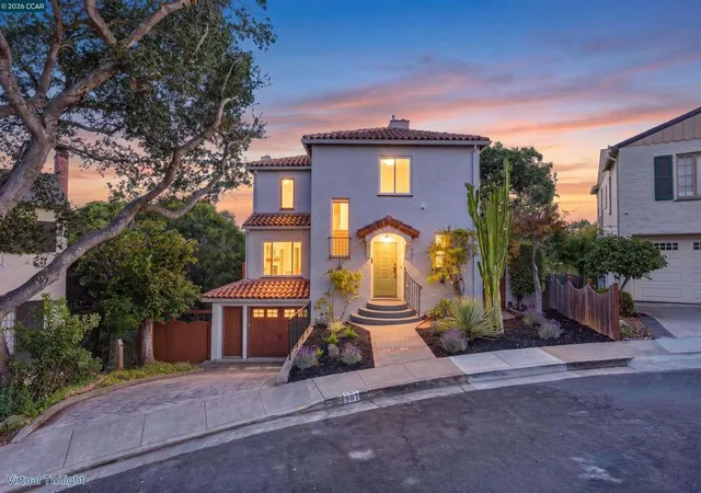 Photo 1 of Sale Pending at 907 Glendome Cir, Oakland, CA 94602 | MLS# 41147413 | Listing updated on 2026-09-24