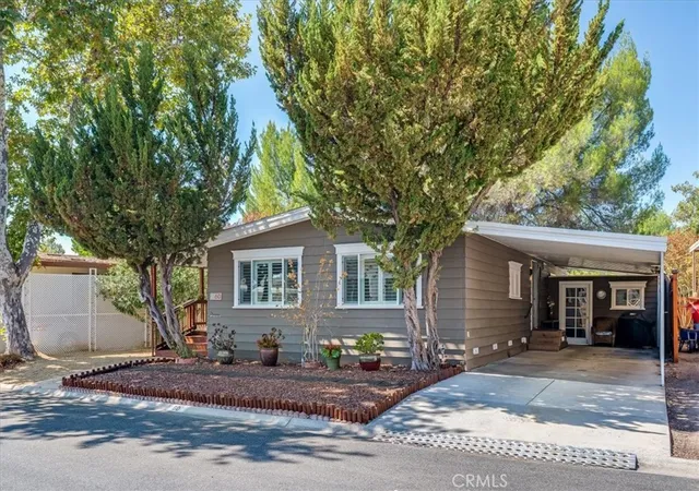 Photo 3 of Manufactured home for sale at 10025 #60 El Camino Real, Atascadero, CA 93422 | MLS# SC26195070 | Listing updated on 2026-09-14