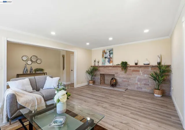 Single family home for sale at 1204 Vistagrand Dr, San Leandro, CA 94577 | MLS# 41147417