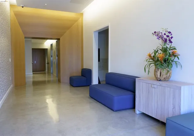 Photo 31 of Condo for sale at 285 Main St #404, San Francisco, CA 94105 | MLS# 41147423 | Listing updated on 2026-09-15