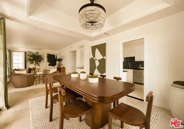 Listing Photo 5 - Condo for sale in building located at 1422 S Bentley Ave, Los Angeles, CA 90025 - Unit #101