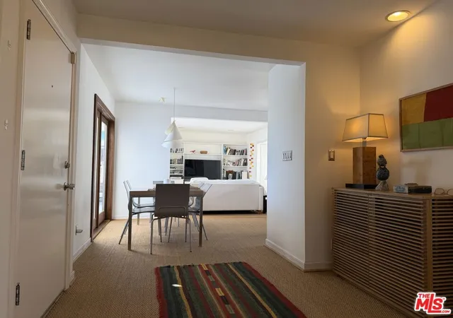 Photo 3 of Condo for sale at 924 5th Street #10, Santa Monica, CA 90403 | MLS# 26985105 | Listing updated on 2026-09-16