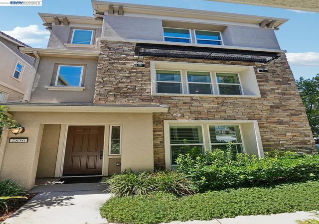 Photo 2 of Single family home for sale at 2836 Stringham Way, Dublin, CA 94568 | MLS# 41147433 | Listing updated on 2026-09-30