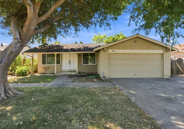 Photo 1 of Sale Pending at 948 Coyote Rd, San Jose, CA 95111 | MLS# ML82059105 | Listing updated on 2026-09-15