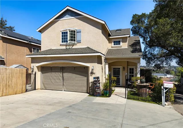 Photo 2 of Single family home for sale at 2245 Vine St, Paso Robles, CA 93446 | MLS# NS26196182 | Listing updated on 2026-09-15