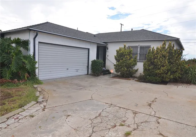 Photo 1 of Sale Pending at 601 S Clymar, Compton, CA 90220 | MLS# SB26196338 | Listing updated on 2026-09-14