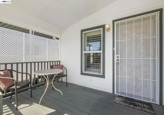 Photo 3 of Manufactured home for sale at 3263 Vineyard Ave, Pleasanton, CA 94566 | MLS# 41147448 | Listing updated on 2026-09-15