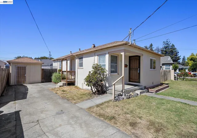 Single family home for sale at 477 Cascade Rd, San Leandro, CA 94577 | MLS# 41147449