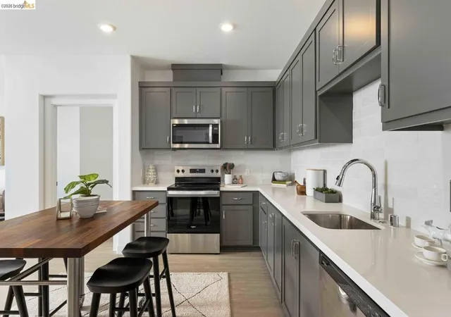 Photo 4 of Condo for sale at 500 Somi Ct #308, Hayward, CA 94544 | MLS# 41147457 | Listing updated on 2026-09-15