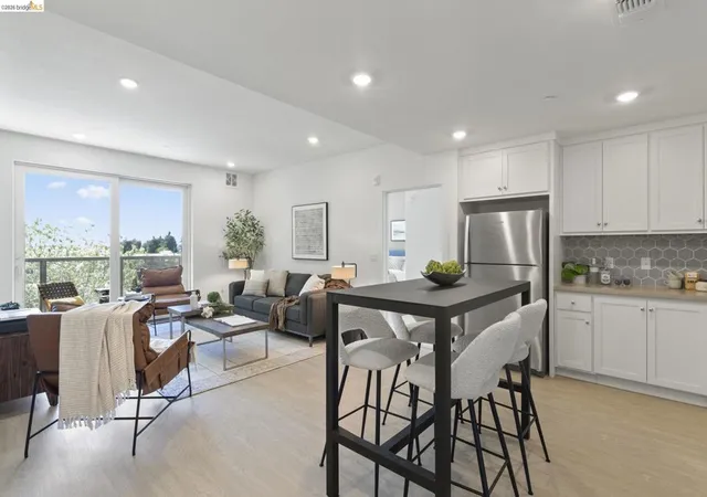 Condo for sale at 500 Somi Ct #307, Hayward, CA 94544 | MLS# 41147458
