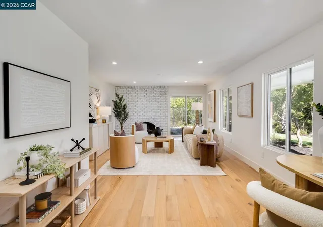 Photo 4 of Single family home for sale at 481 Montcrest Pl, Danville, CA 94526 | MLS# 41147460 | Listing updated on 2026-09-15