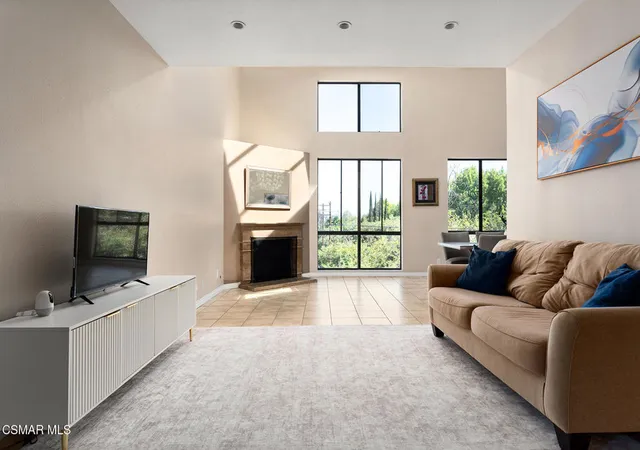 Photo 3 of Condo for sale at 13331 Moorpark St #328, Sherman Oaks, CA 91423 | MLS# 226004271 | Listing updated on 2026-09-29
