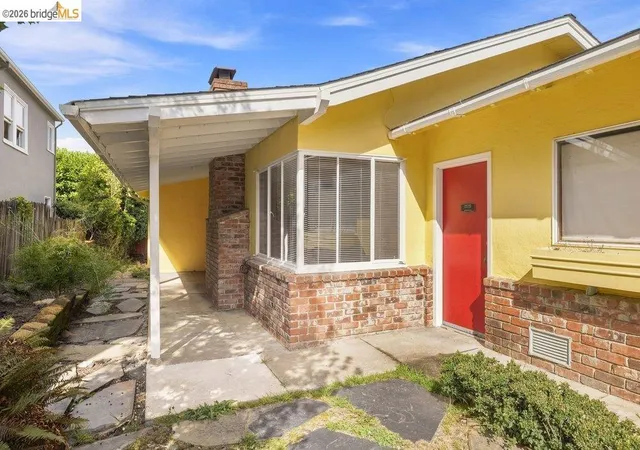 Photo 3 of Single family home for sale at 206 Colgate, Kensington, CA 94708 | MLS# 41147471 | Listing updated on 2026-09-15