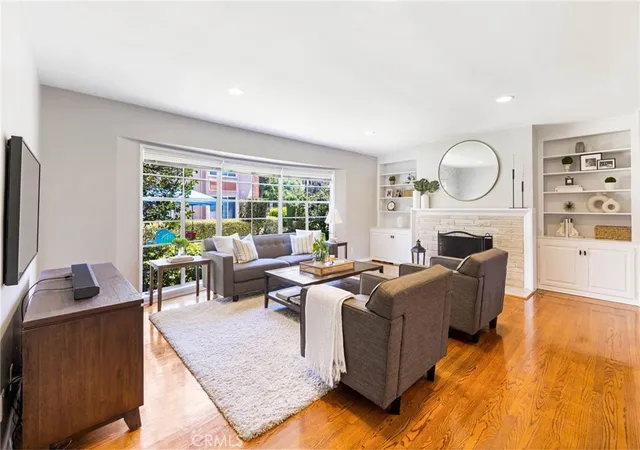 Photo 1 of Condo for sale at 939 N Glendale #1, Glendale, CA 91206 | MLS# BB26196503 | Listing updated on 2026-09-15