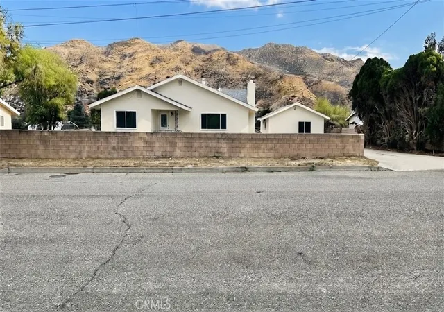 Photo 2 of Single family home for sale at 488 E Victory, Banning, CA 92220 | MLS# IV26196286 | Listing updated on 2026-09-15