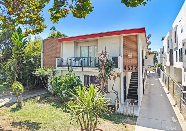 Photo 3 of Multi family home for sale at 4522 St Charles Pl, Los Angeles, CA 90019 | MLS# PW26196740 | Listing updated on 2026-09-15