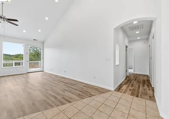 Photo 3 of Single family home for sale at 667 Twilight Ct, Sonora, CA 95370 | MLS# 41147497 | Listing updated on 2026-09-15