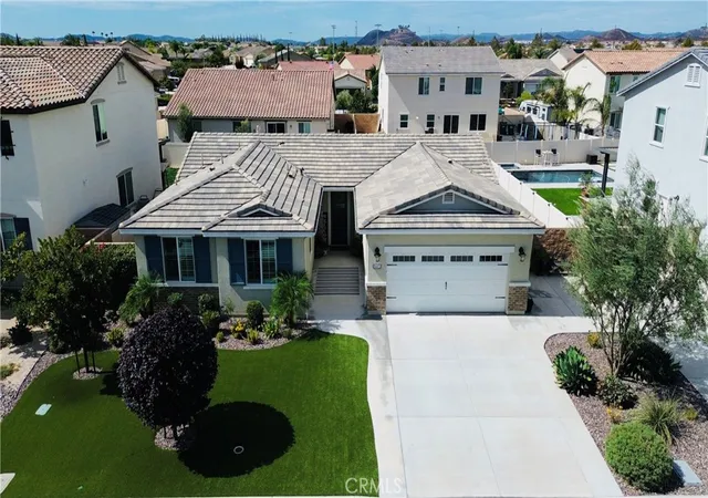 Photo 1 of Sale Pending at 34471 Silky Dogwood, Winchester, CA 92596 | MLS# SW26195673 | Listing updated on 2026-09-15