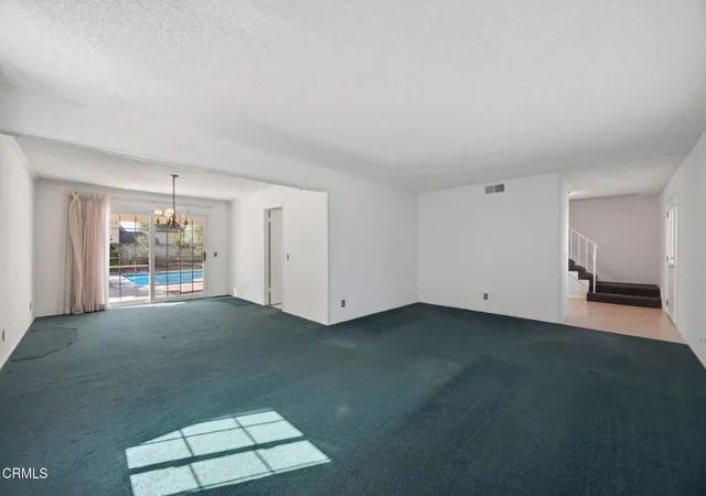 Photo 4 of Sale Pending at 1594 Hobart Dr, Camarillo, CA 93010 | MLS# V1-38621 | Listing updated on 2026-09-17