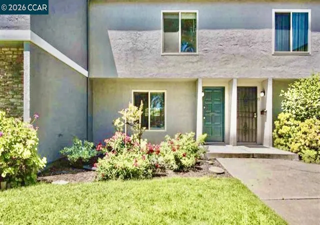 Photo 2 of Townhouse for sale at 3370 Northwood Dr #G, Concord, CA 94520 | MLS# 41147503 | Listing updated on 2026-09-15