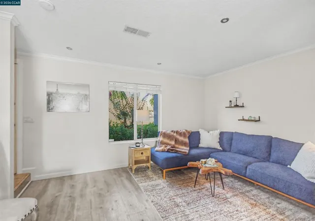 Photo 3 of Townhouse for sale at 3370 Northwood Dr #G, Concord, CA 94520 | MLS# 41147503 | Listing updated on 2026-09-15