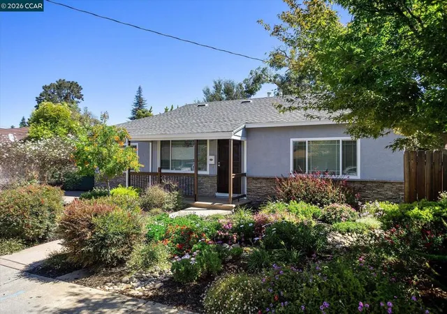 Photo 3 of Sale Pending at 19656 San Miguel Ave, Castro Valley, CA 94546 | MLS# 41147504 | Listing updated on 2026-09-21