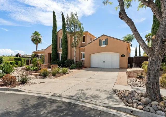 Photo 2 of Single family home for sale at 11423 Olive Knoll Ct, San Diego, CA 92131 | MLS# 260022006SD | Listing updated on 2026-09-14