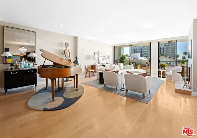 Photo 2 of Condo for sale at 321 N Oakhurst Dr #601, Beverly Hills, CA 90210 | MLS# 26985383 | Listing updated on 2026-09-29