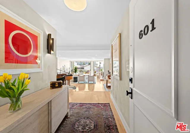 Photo 3 of Condo for sale at 321 N Oakhurst Dr #601, Beverly Hills, CA 90210 | MLS# 26985383 | Listing updated on 2026-09-29