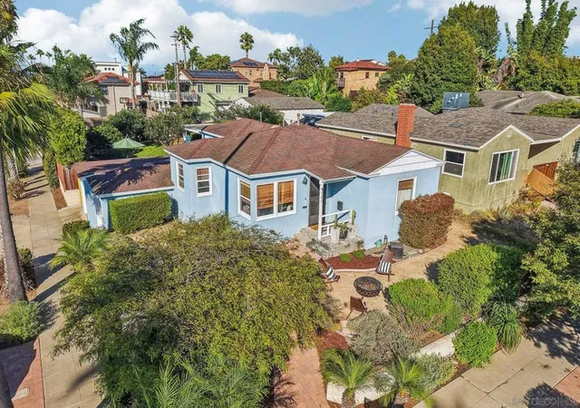 Photo 1 of Sale Pending at 4390 Niagara Ave, San Diego, CA 92107 | MLS# 260022010SD | Listing updated on 2026-09-17