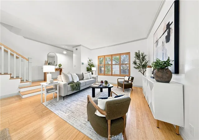 Townhouse for sale at 801 25th Street, Santa Monica, CA 90403 | MLS# CV26191537